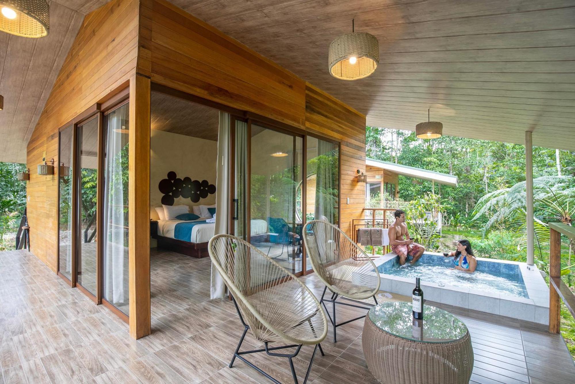 Hakuna Matata Lodge Archidona Exterior foto