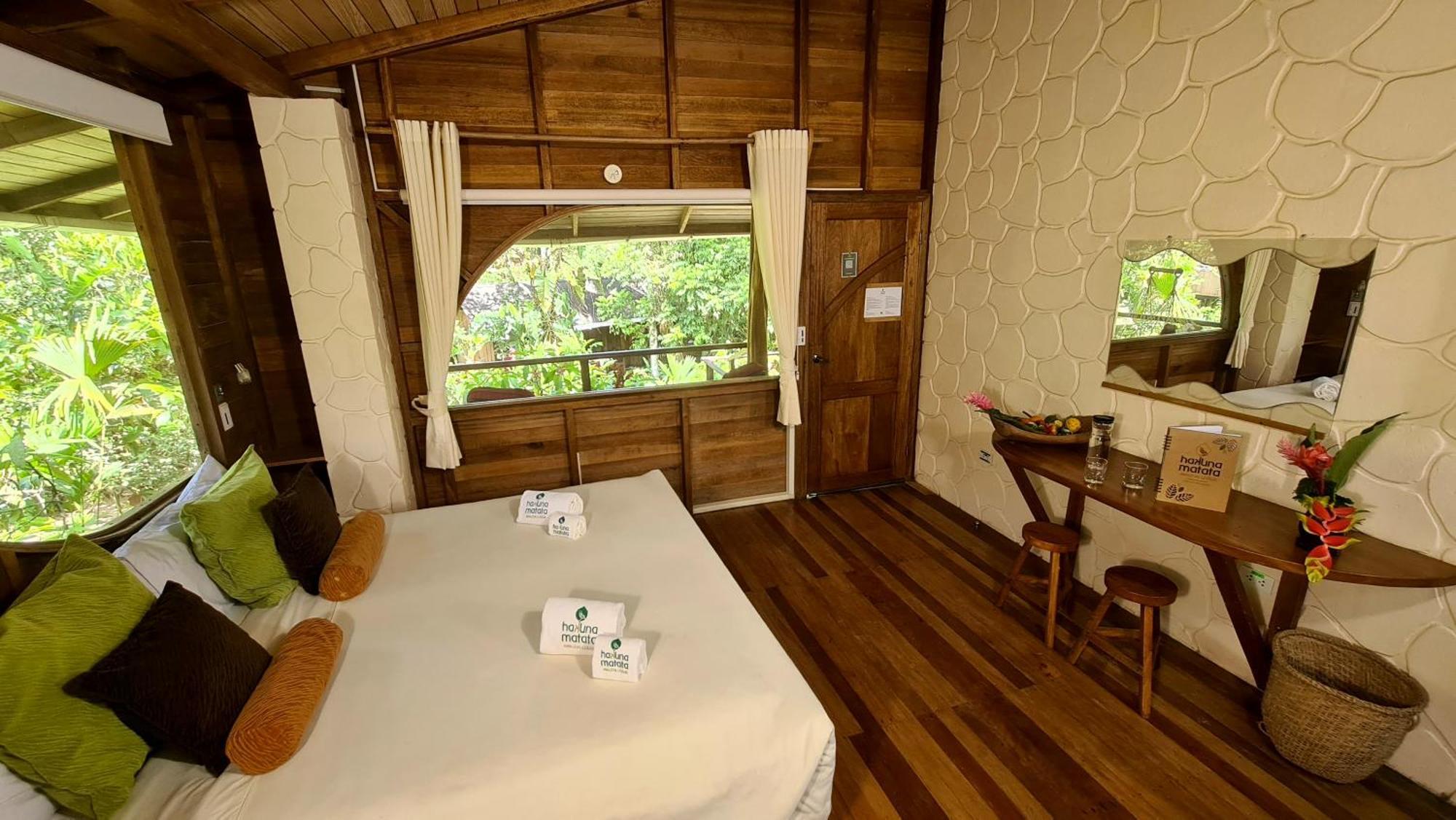 Hakuna Matata Lodge Archidona Exterior foto
