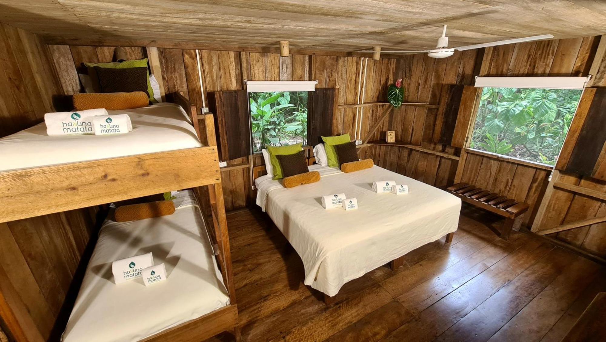 Hakuna Matata Lodge Archidona Exterior foto